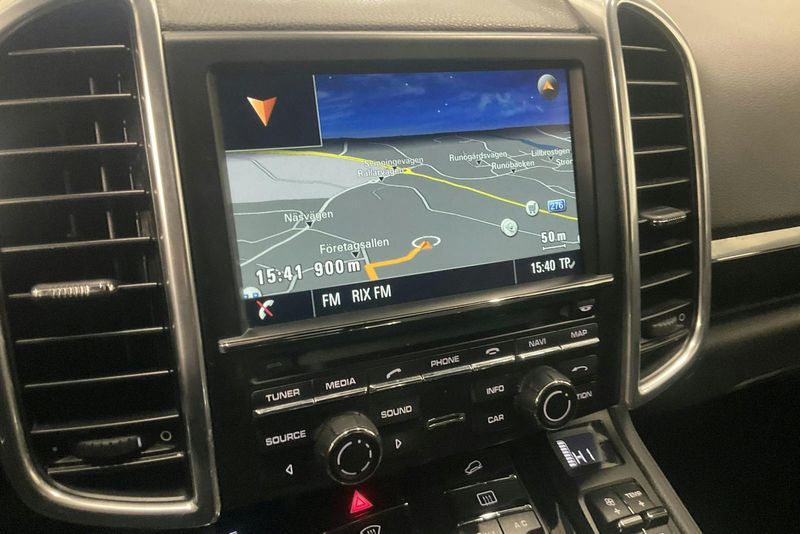 Porsche Cayenne bild 13