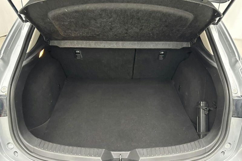Mazda 3 bild 9