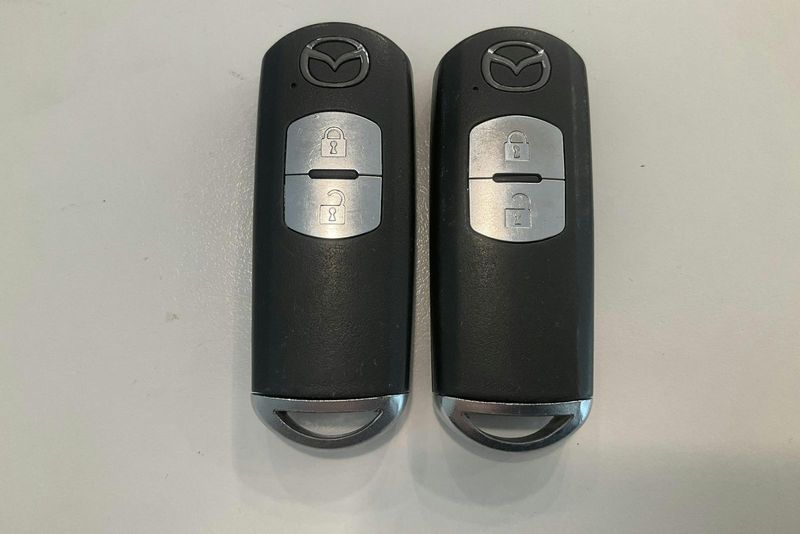 Mazda 3 bild 15