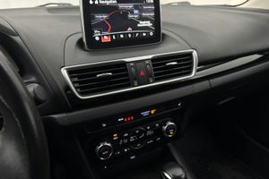 Mazda 3 bild 12
