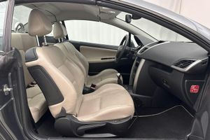 Peugeot 207 bild 14