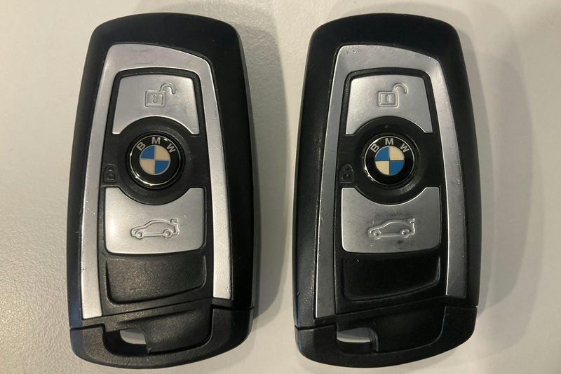BMW 320 bild 20