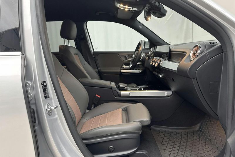Mercedes EQB300 bild 9