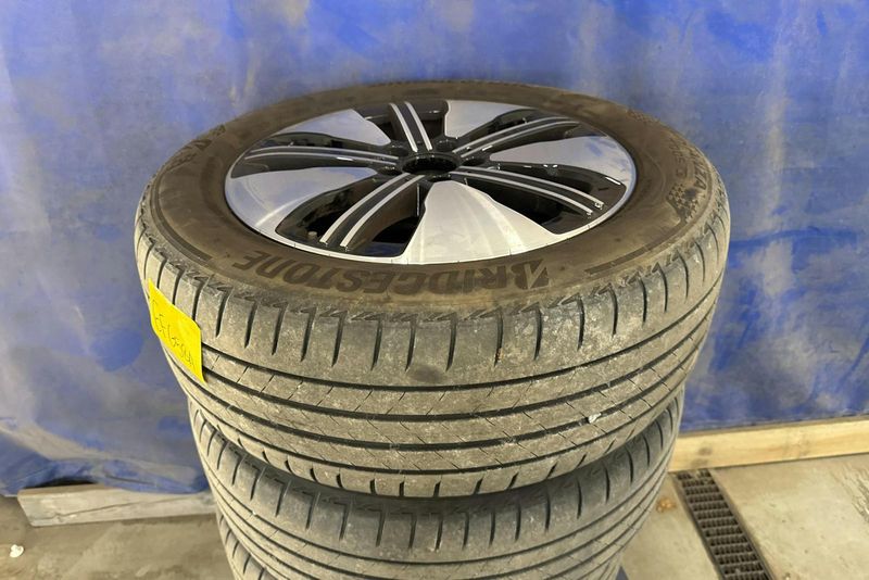 Mercedes EQB300 bild 11
