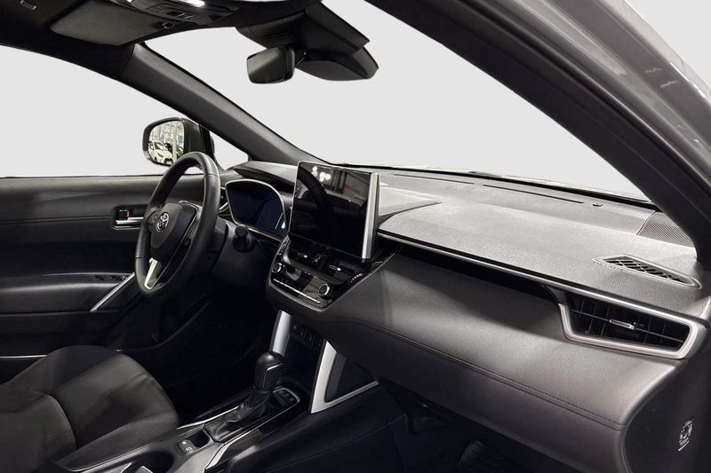 Toyota Corolla Cross bild 7
