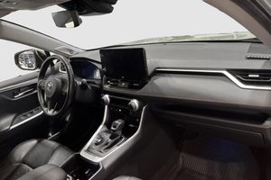 Toyota RAV4 bild 8