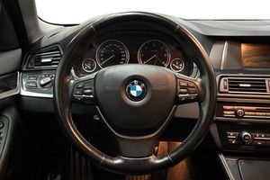 BMW 520 bild 16