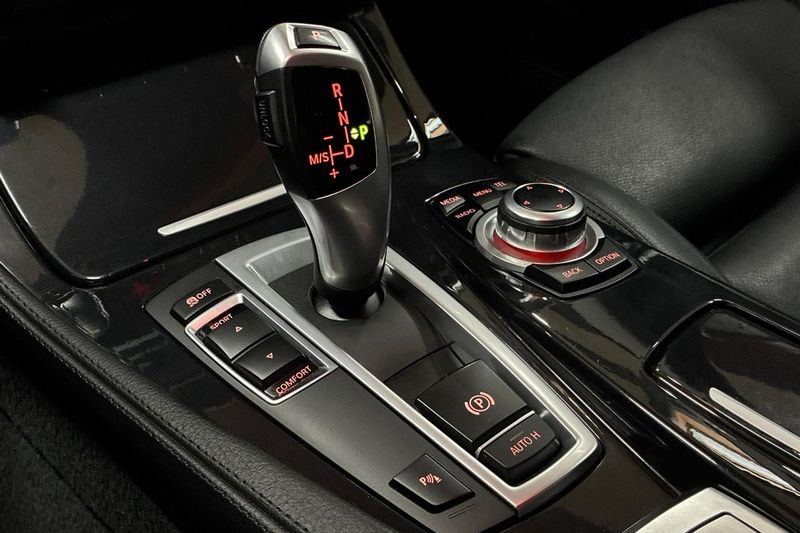 BMW 520 bild 19