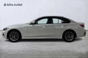 BMW 320 bild 9