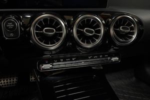 Mercedes CLA250 bild 28