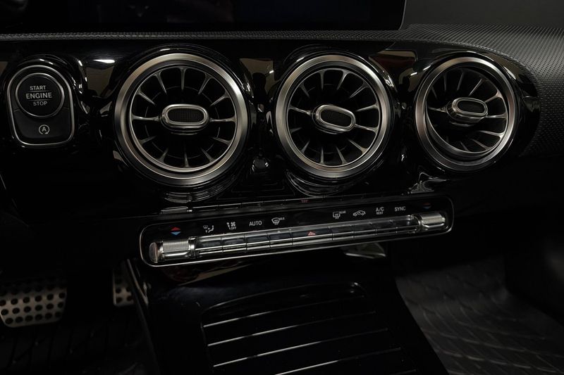 Mercedes CLA250 bild 28