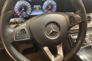 Mercedes E220 bild 14