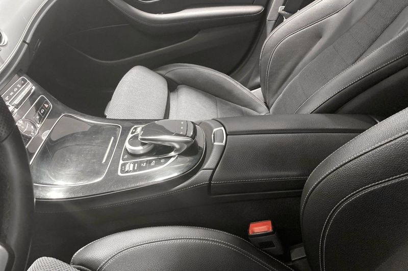 Mercedes E220 bild 11