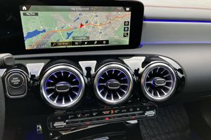 Mercedes CLA250 bild 14