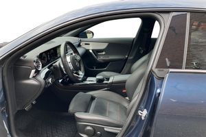 Mercedes CLA250 bild 15