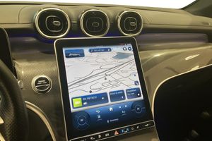 Mercedes GLC300 bild 13