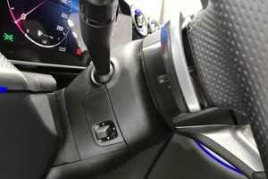 Mercedes GLC220 bild 13