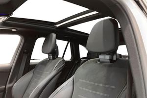 Mercedes GLC220 bild 12