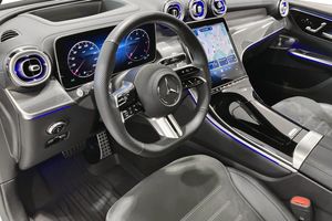 Mercedes GLC220 bild 8