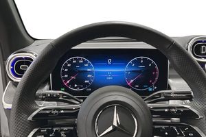 Mercedes GLC220 bild 10