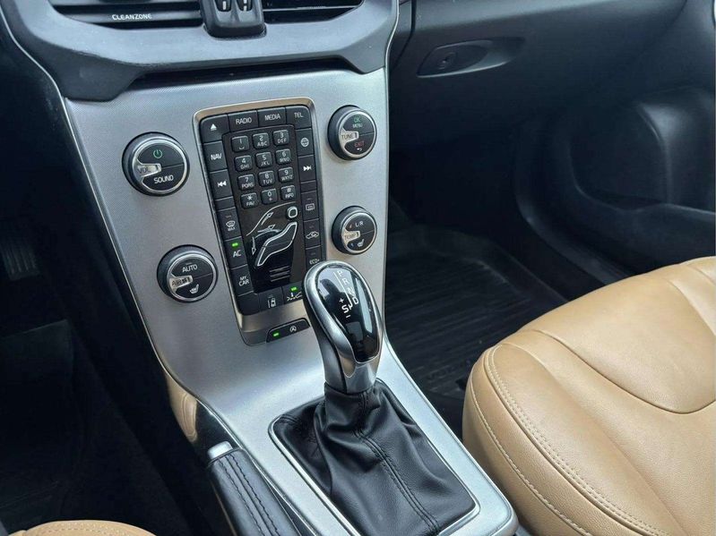 Volvo V40 bild 12