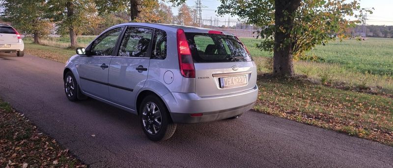 Ford Fiesta bild 4