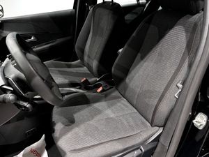 Peugeot 208 bild 4