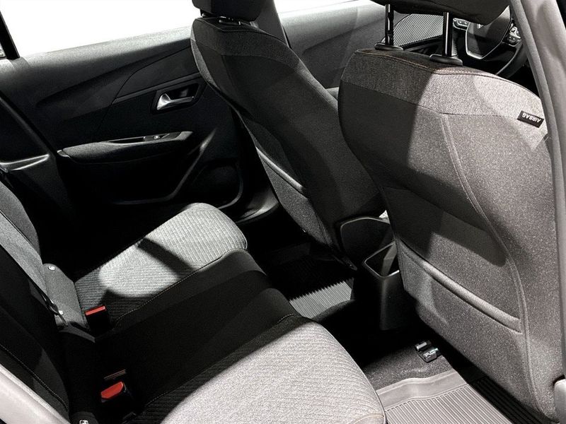 Peugeot 208 bild 12