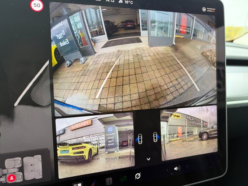Tesla Model Y bild 11