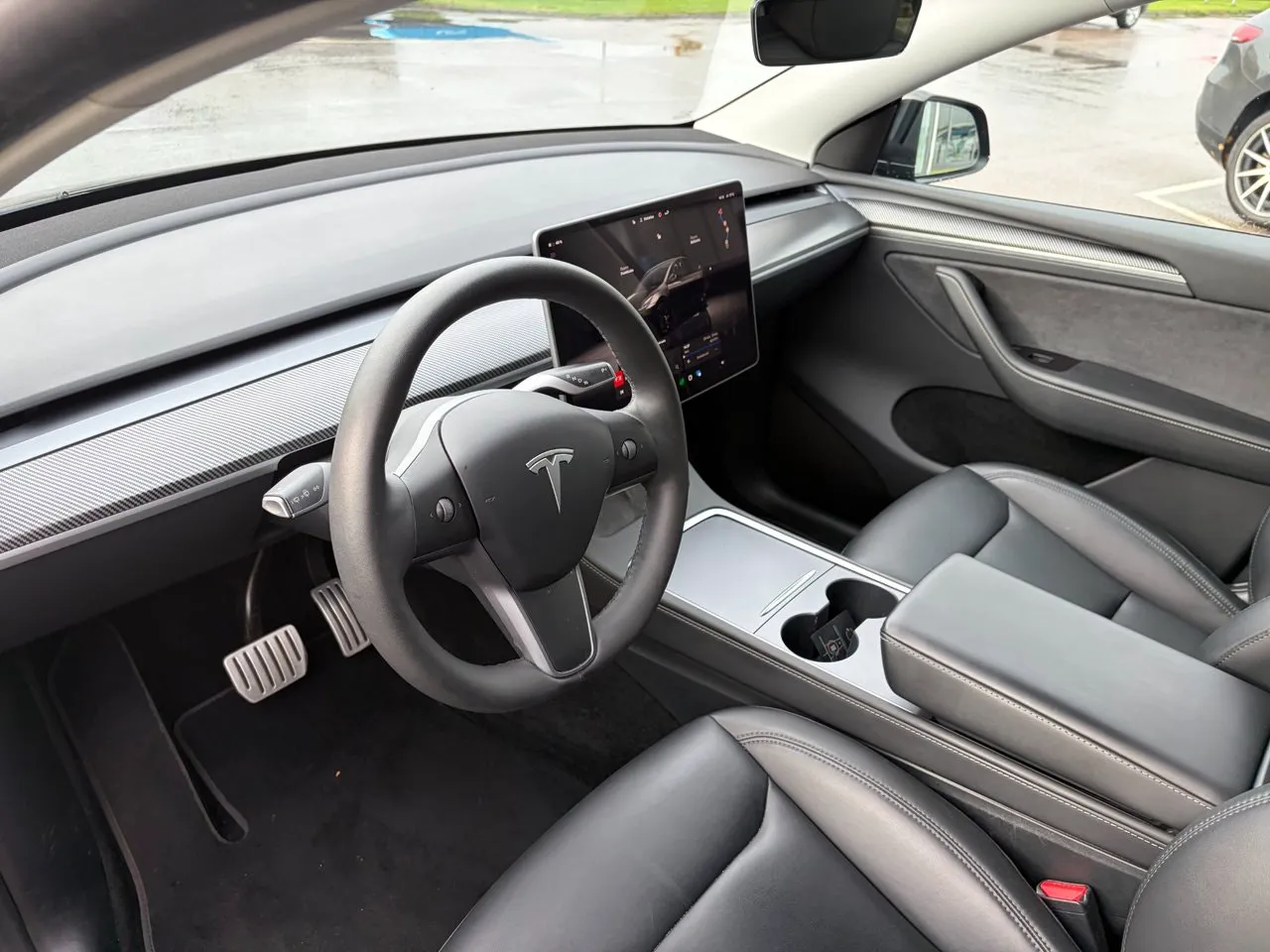 Tesla Model Y bild 7