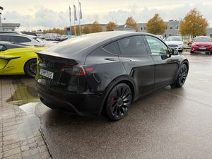 Tesla Model Y bild 3