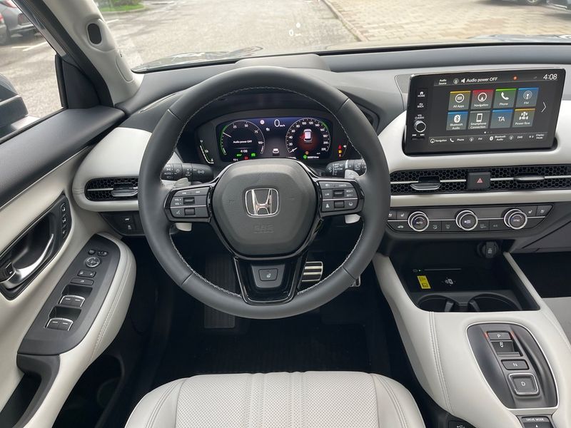 Honda ZR-V bild 8