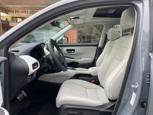 Honda ZR-V bild 5