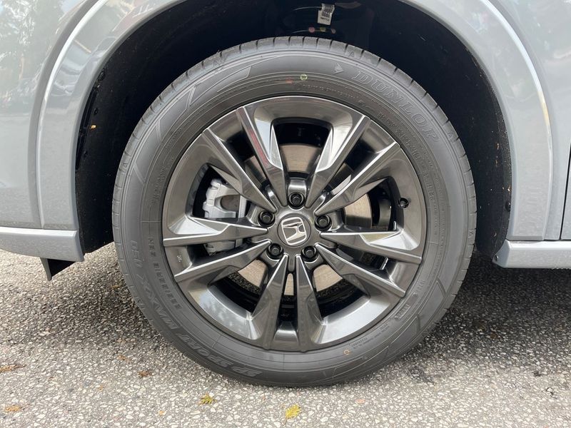 Honda ZR-V bild 9