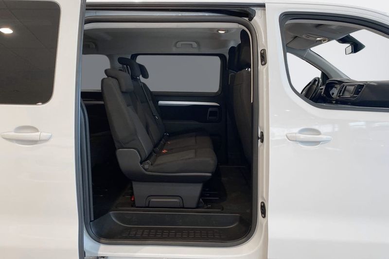 Peugeot Traveller bild 9