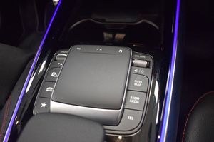 Mercedes GLA200 bild 19