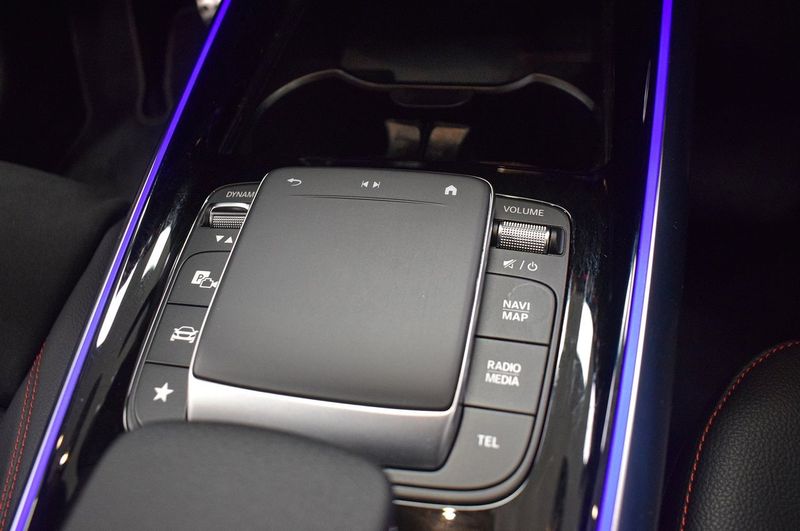 Mercedes GLA200 bild 19