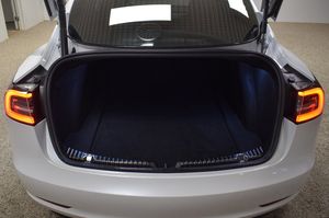 Tesla Model 3 bild 23