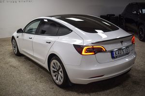 Tesla Model 3 bild 7