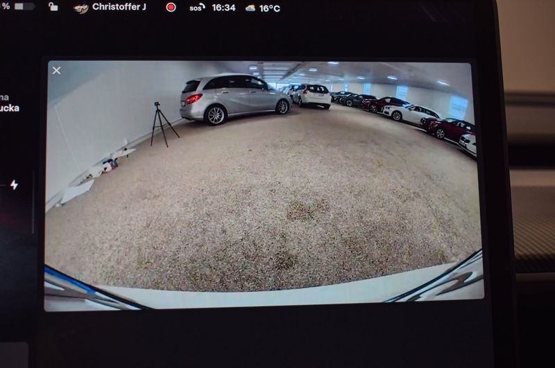 Tesla Model 3 bild 19