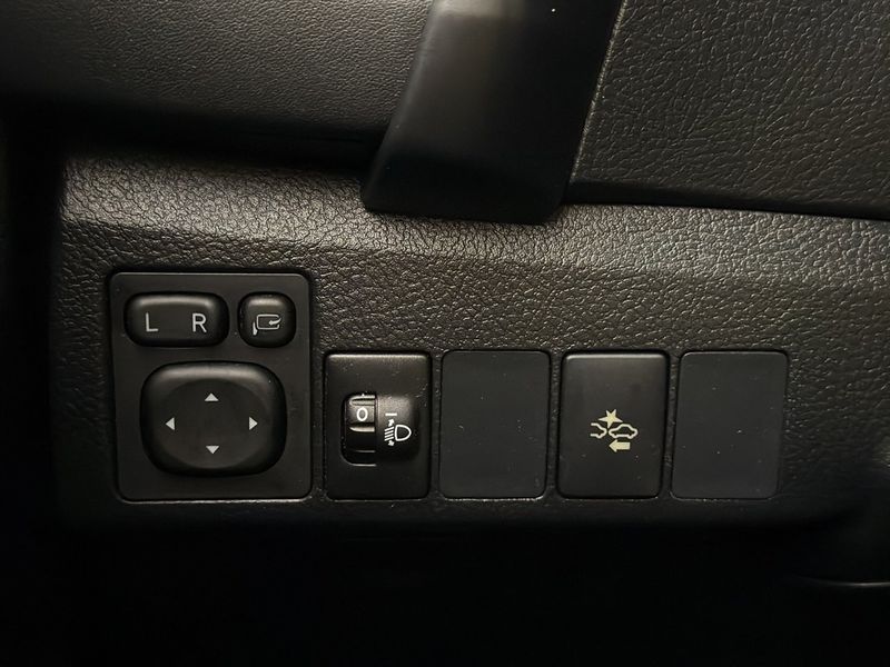 Toyota Auris bild 12