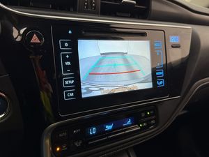 Toyota Auris bild 19