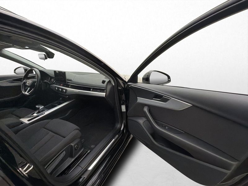 Audi A4 bild 26