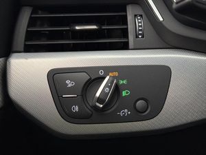 Audi A4 bild 12