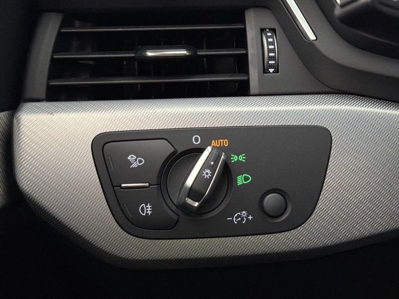 Audi A4 bild 12