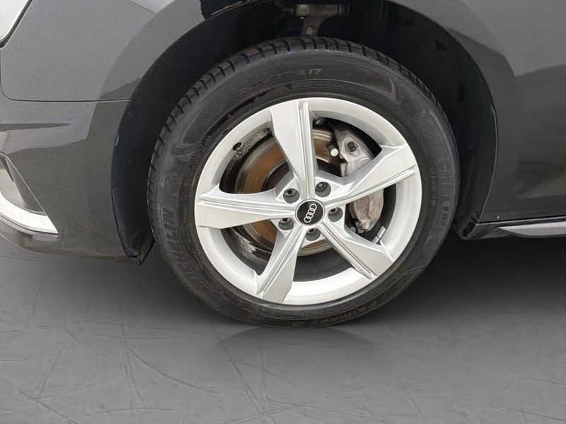 Audi A4 bild 33