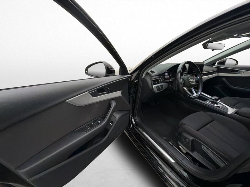 Audi A4 bild 10