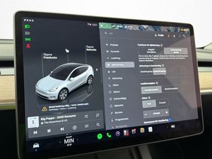 Tesla Model Y bild 23