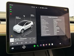 Tesla Model Y bild 25