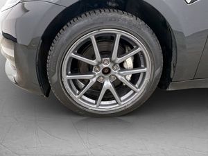Tesla Model 3 bild 30